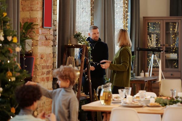 Préparer Noël sans courir : anticiper pour mieux savourer