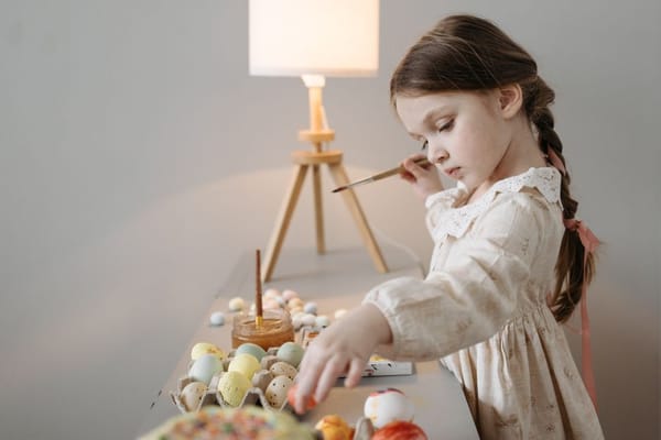 Préparer Pâques en famille : décorations et petites traditions