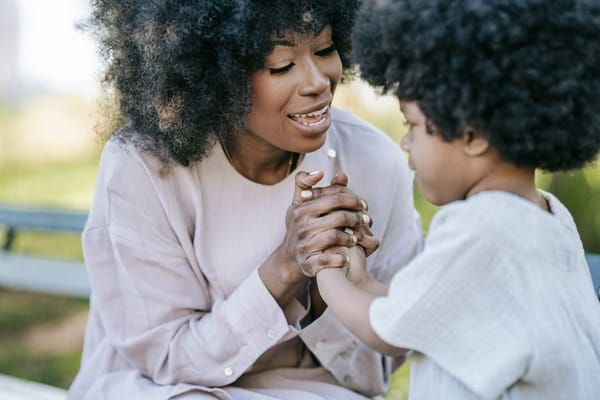 Mettre des mots sur les émotions : aider l'enfant à se comprendre